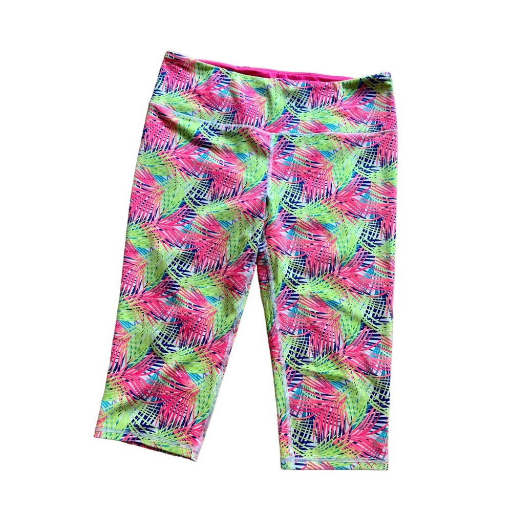 NEW VICTORIA’S SECRET KNOCKOUT CROP VSX SPORT CAPRIS